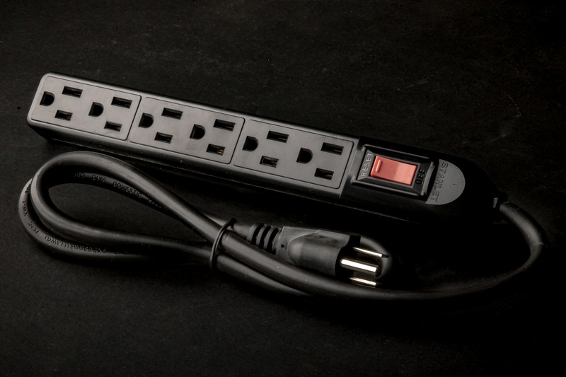 DJ lighting equipment with power conditioner and organized cables